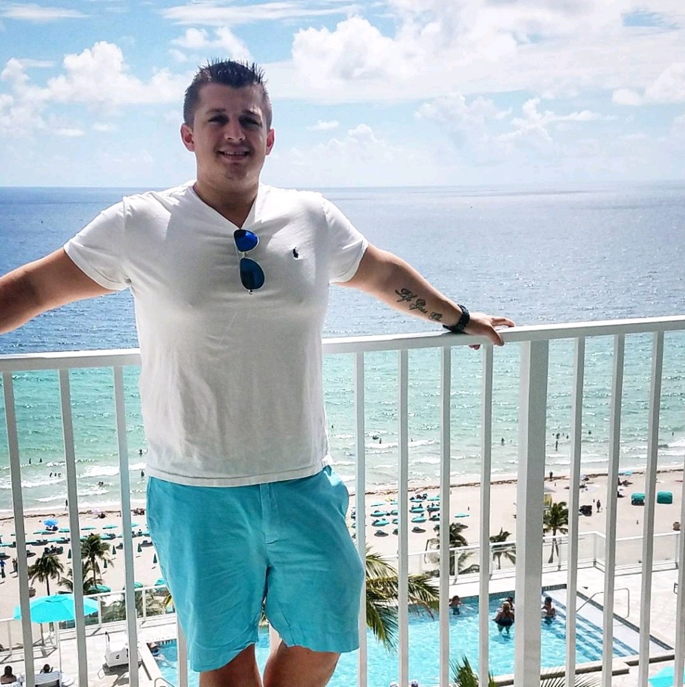 Meet your Posher, Bobby